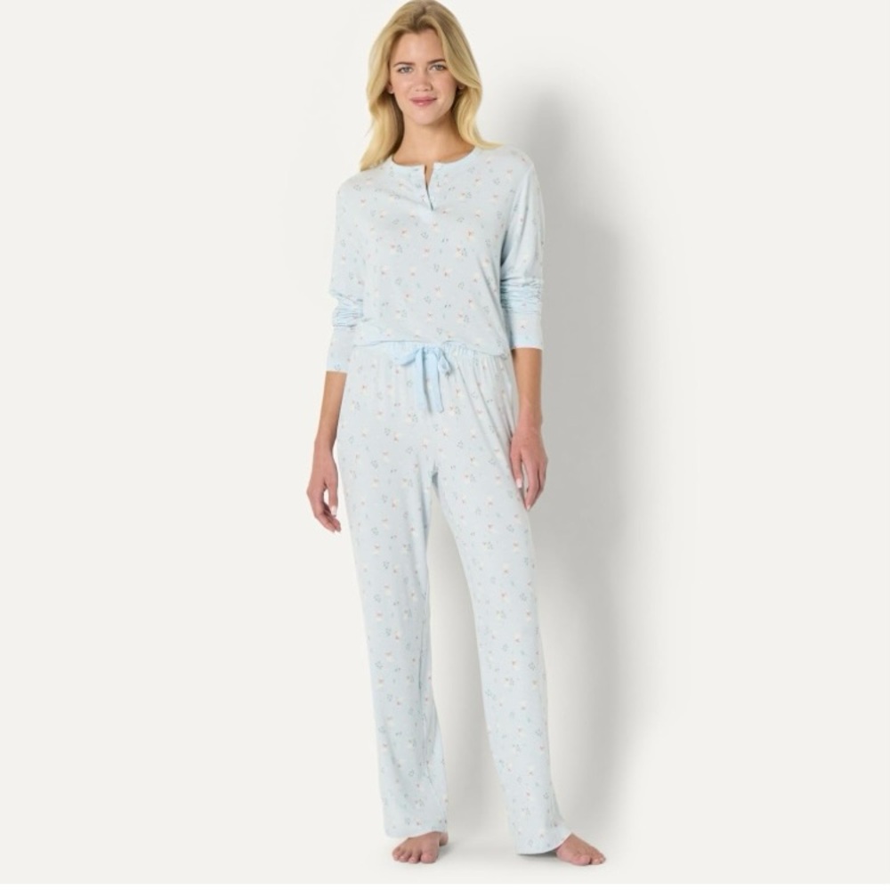 Pajama set Large NWT Sofia Grainge Super soft!!